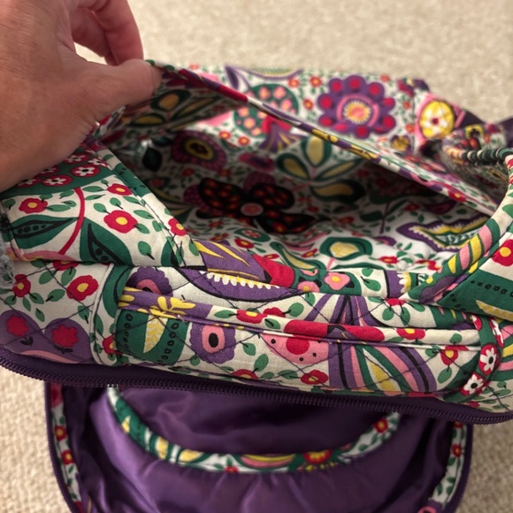 Vera Bradley Backpack retired pattern - Picture 8 of 8